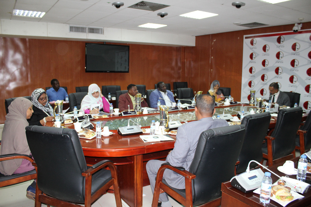 لجنة لاعداد مسودة قانون مكافحة تهريب المهاجرين لسنه ٢٠٢٢م  تعقد اجتماعها