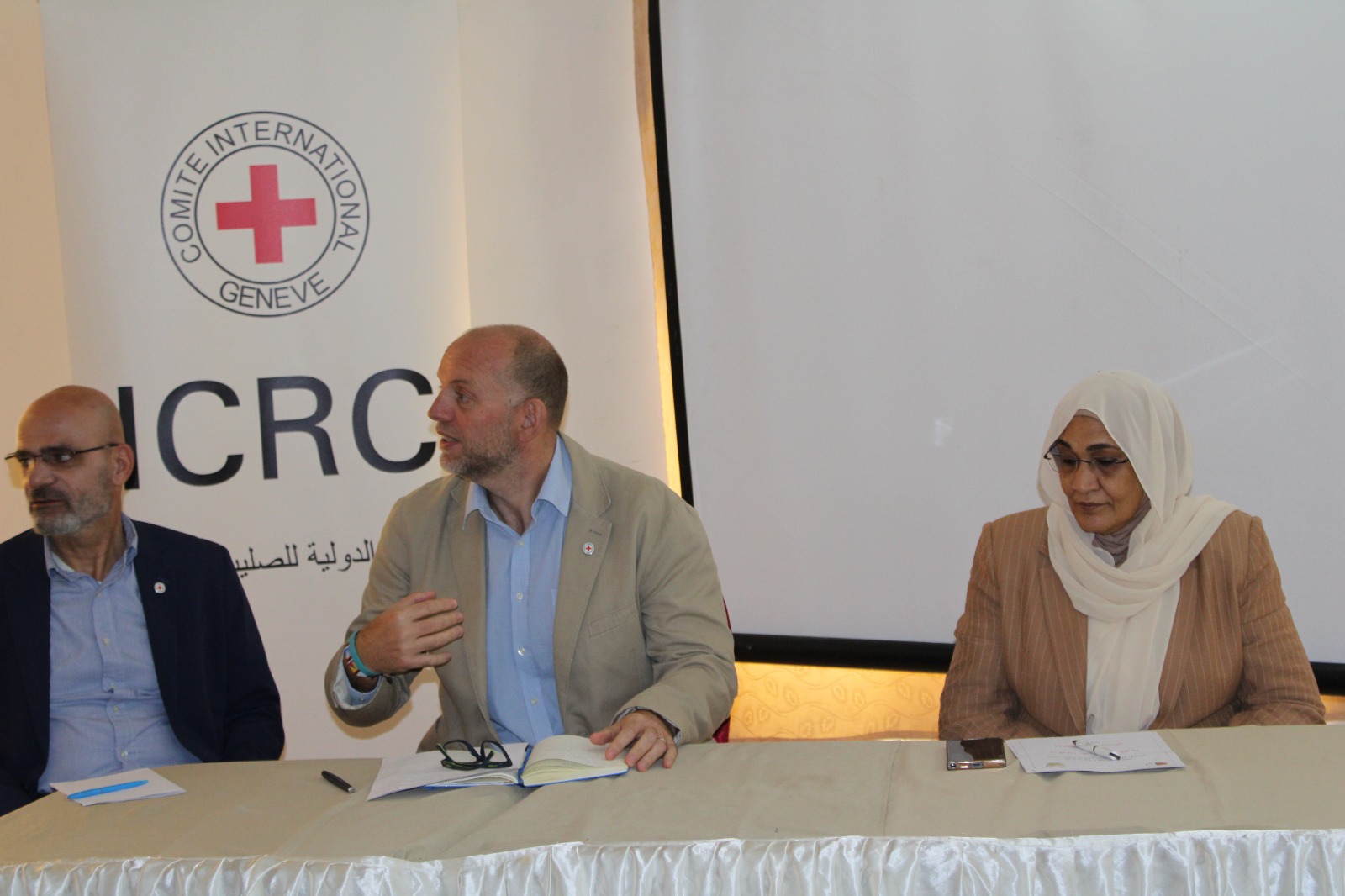 وكيل وزارة العدل  تؤكد حرص الدولة على الوفاء بالتزاماتها من أجل تعزيز وحماية القانون الدولي الإنساني