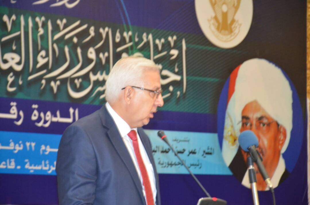 وزير العدل الجزائرى يدعو لتطوير التشريعات