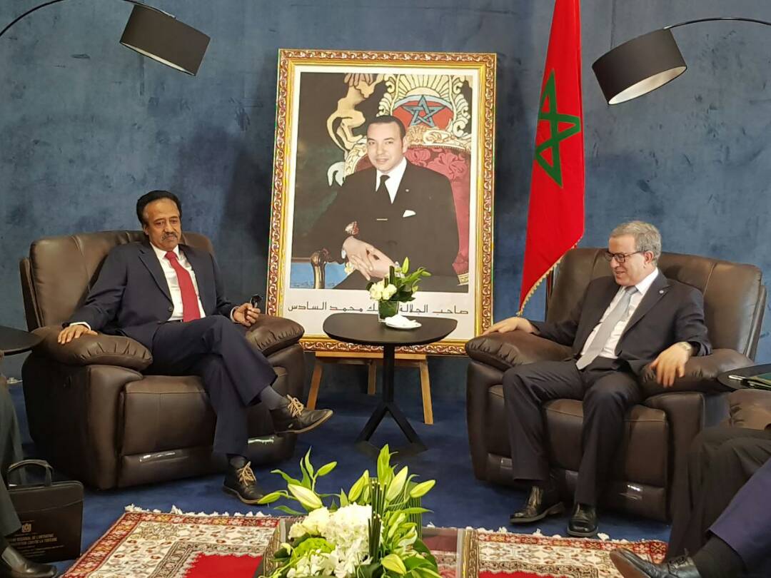 وزير العدل يلتقي بوزير العدل المغربى 