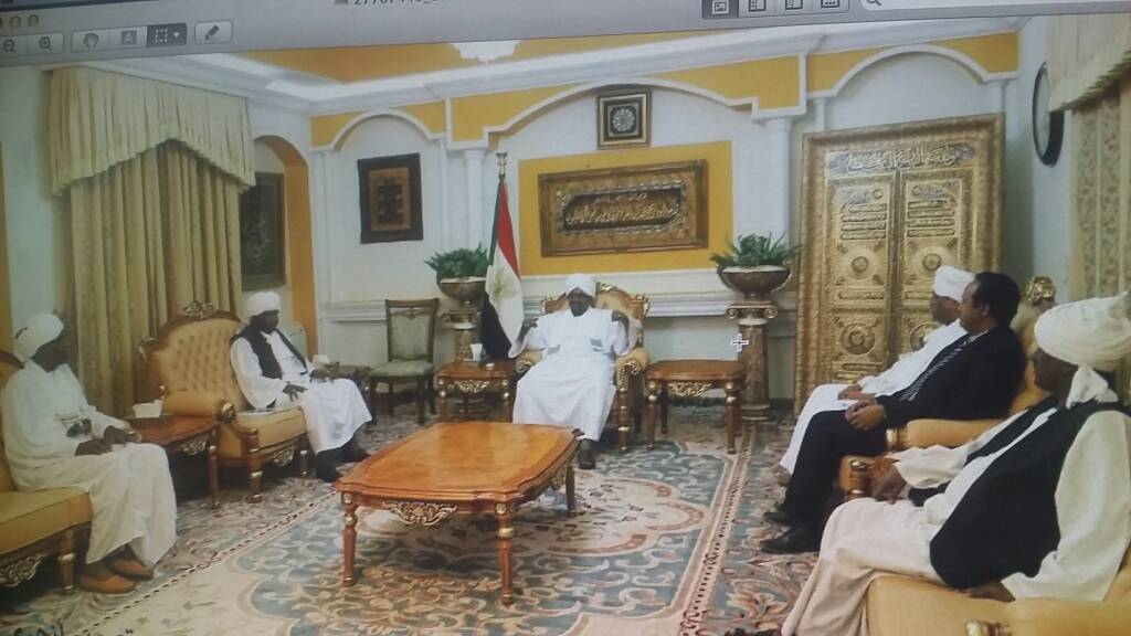 رئيس الجمهورية يلتقي وزير العدل