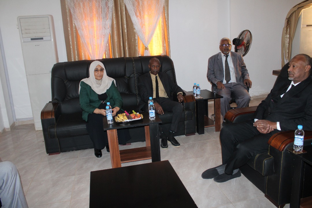 وكيل وزارة العدل: تؤكد على  أهمية التعاون والتنسيق  بين الاجهزة العدلية 