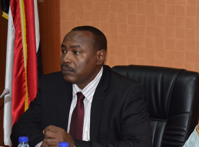 العدل: الفراغ من صياغة عدد من التشريعات