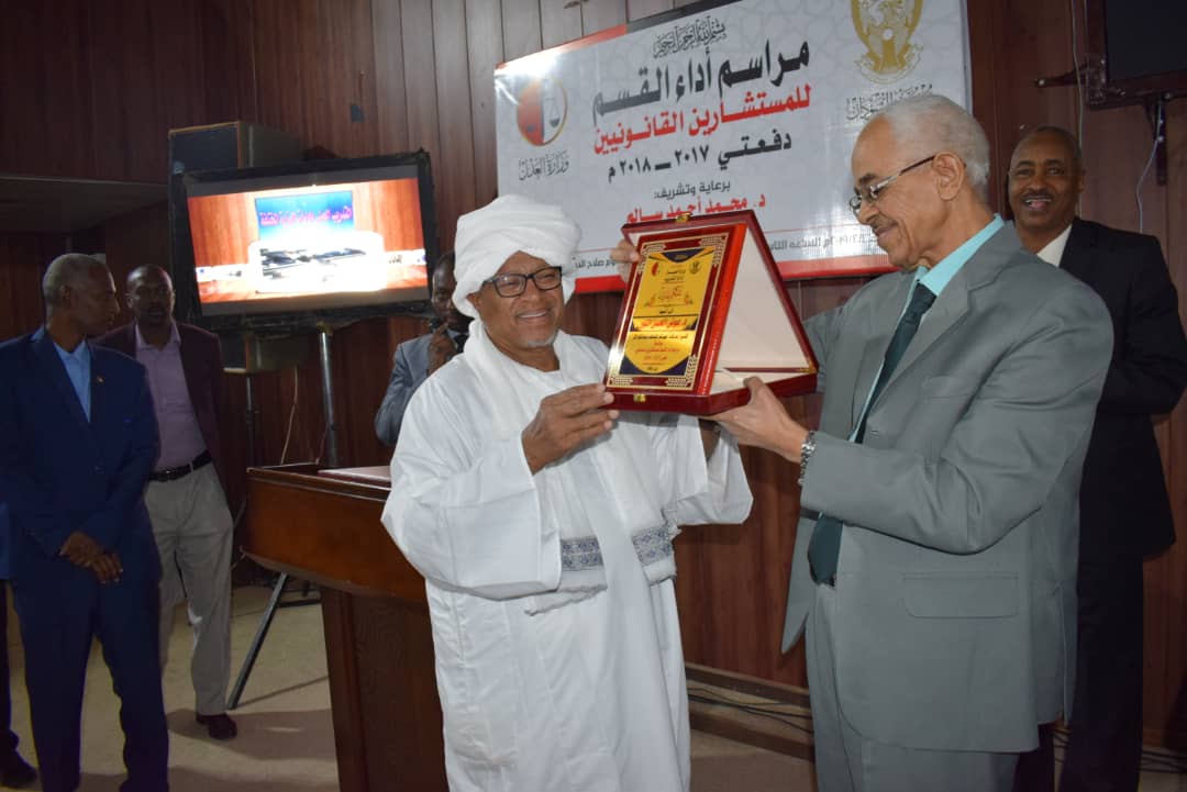 وزير العدل يشهد مراسم اداء القسم للمستشارين المساعدين 