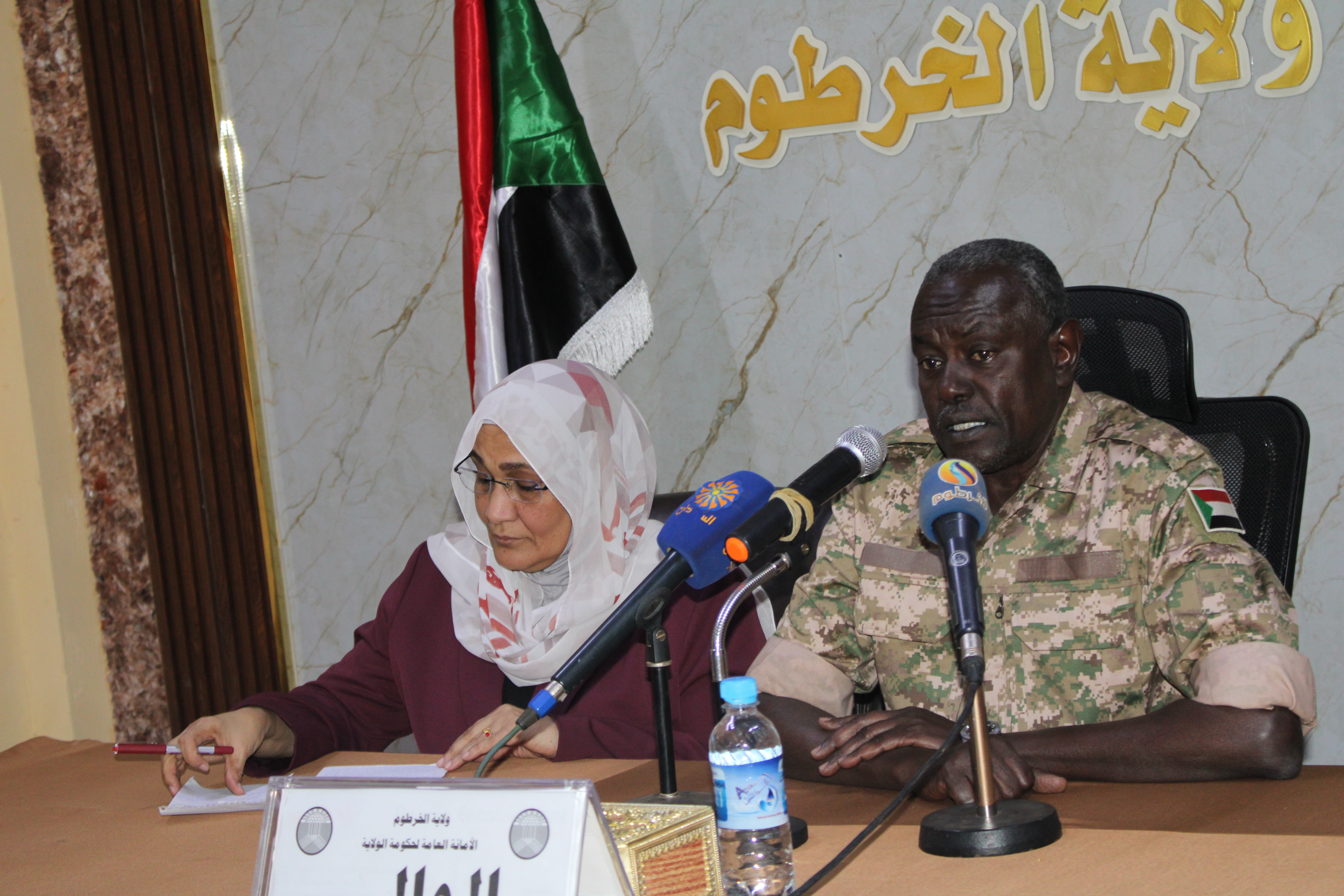 وكيل وزارة العدل و والي  ولاية  الخرطوم يدشنان مجمع الإدارات القانونية بولاية الخرطوم